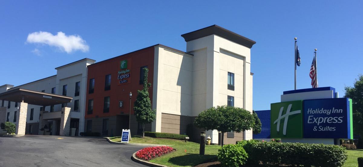Holiday Inn Express Albany, IN